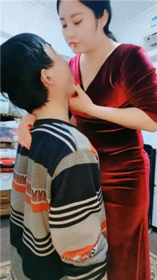 图片[8]_【西安欣】喂口水/跪舔高跟肉丝/耳光训练_HD绳艺资源