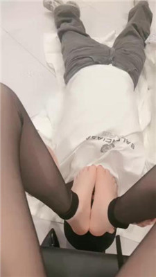 图片[13]_【小原妈妈】黑丝高跟美腿诱惑/踩踏/提档/品尝脚趾_HD绳艺资源