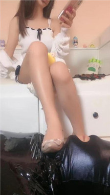 图片[4]_【梨柚冰】车模S踩脚垫直播_HD绳艺资源