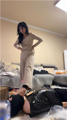 图片[8]_【精神小妹】双S-胶带全包木乃伊狗-踩踏喂食【完整版】_HD绳艺资源