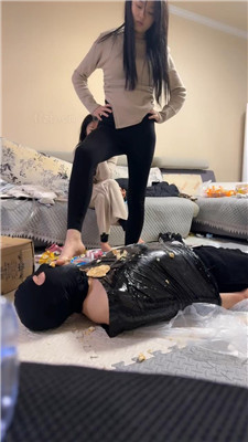 图片[9]_【精神小妹】双S-胶带全包木乃伊狗-踩踏喂食【完整版】_HD绳艺资源