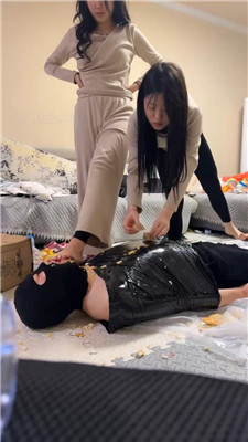 图片[14]_【精神小妹】双S-胶带全包木乃伊狗-踩踏喂食【完整版】_HD绳艺资源