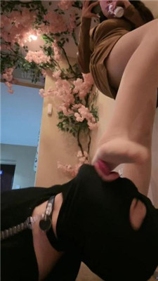 图片[7]_【妈咪酱】跪舔高跟肉丝脚/清理马桶超下贱_HD绳艺资源