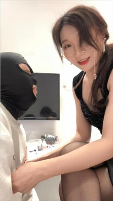 图片[11]_【小麦】高跟踩狗爪/揪耳朵/虐乳/黑丝脚插嘴/强迫喂食_HD绳艺资源