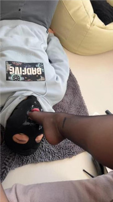 图片[12]_【黛帝】转胯爬行/耳光/高跟美腿蹂躏/喂食酸奶_HD绳艺资源