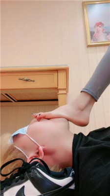 图片[6]_【美娜格格】轻度语言羞辱-15天泛黄白袜-舔裸足吃白袜_HD绳艺资源