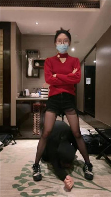 图片[6]_【jenn】踩踏狗爪/耳光/转胯/黑丝脚狂舔_HD绳艺资源