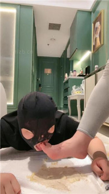 图片[9]_【精神小妹】双S-母畜-喂口水圣水/舔鞋/闻白袜/顶脏鞋【完整版】_HD绳艺资源