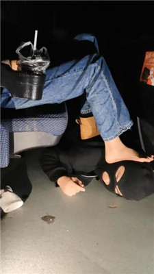 图片[5]_【樱樱】空姐S电影院羞辱玩虐脚下奴【一】_HD绳艺资源