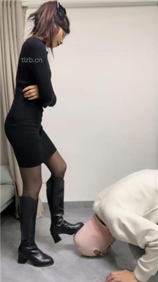 图片[2]_【樱木花道】抽耳光/提档/踩踏/清理脏皮靴/人肉坐垫_HD绳艺资源