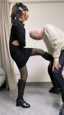 图片[3]_【樱木花道】抽耳光/提档/踩踏/清理脏皮靴/人肉坐垫_HD绳艺资源