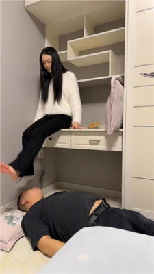 图片[12]_【精神小妹】女神S-运动后白袜辱家奴_HD绳艺资源