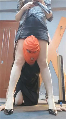 图片[3]_【东营天香百合】胯下辱/舔玉足/鞋尖插嘴_HD绳艺资源