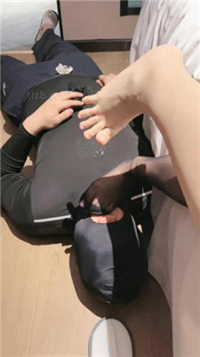 图片[5]_【云斯情侣】舔脚深喉/口水转胯/磕头骑马_HD绳艺资源