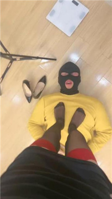 图片[5]_【乔妹】性感女神-黑丝高跟-耳光/踩踏/臭脚捂脸_HD绳艺资源