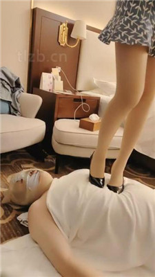 图片[16]_【丫丫】短靴踩踏/喂圣水/耳光/清理臭袜脏鞋底/袜子塞嘴_HD绳艺资源