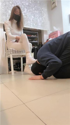 图片[3]_【苒溪】空军一号白棉袜-踩虐家奴_HD绳艺资源