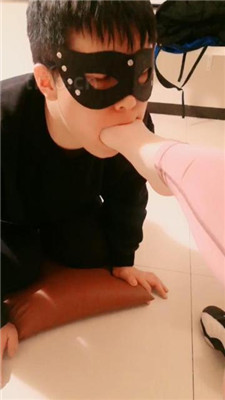 图片[4]_【甜音】骑马转胯驯化/舔脏鞋白袜裸足【上】_HD绳艺资源