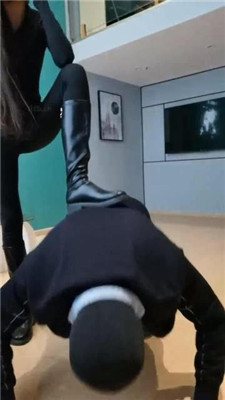 图片[7]_【皮皮】长靴踩踏/转胯/踢裆/训练/虐乳_HD绳艺资源