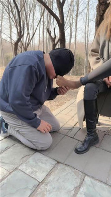 图片[11]_【苒溪】公园遛狗-骑马提档/耳光口水/舔鞋/磕头转胯/皮鞋踩狗头_HD绳艺资源