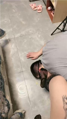 图片[6]_【云斯情侣】跪舔脏长靴/闻白袜/清理裸足_HD绳艺资源