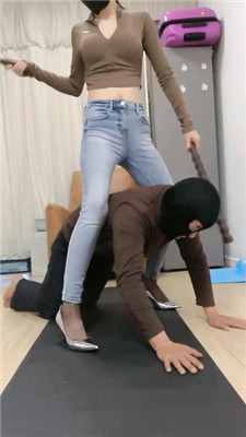 图片[14]_【高难度挑战美学】各种刑具轮番虐-胯下sp/鞋底喂食/高位脚耳光_HD绳艺资源