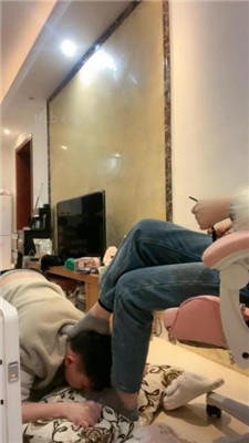 【佳佳】耳光+浓痰专场_HD绳艺资源