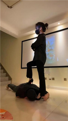 图片[5]_【辣姐】白领S高跟踩虐老板狗/狗盆喂狗粮/舔脚趾_HD绳艺资源