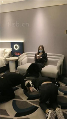 【舞池大大】双奴磕头争宠求虐_HD绳艺资源