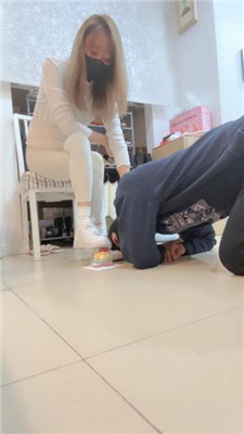 图片[6]_【苒溪】空军一号白棉袜-踩虐家奴_HD绳艺资源