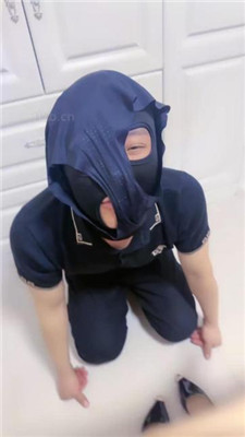 图片[8]_【沐夏夜】品尝裸足脏鞋底/耳光/脚插嘴/内裤套头/吃厕纸_HD绳艺资源