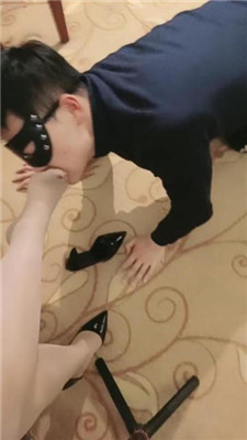 图片[4]_【莉轩】狗儿子迷恋我的肉丝jio_HD绳艺资源