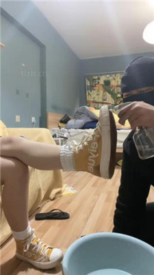 图片[3]_【黑泽兮】刷鞋匠的日常-高帮帆布鞋白袜_HD绳艺资源