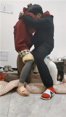 图片[6]_【樱樱】情侣主-让闺蜜下跪伺候-转胯骑马/恋足舔【六】_HD绳艺资源