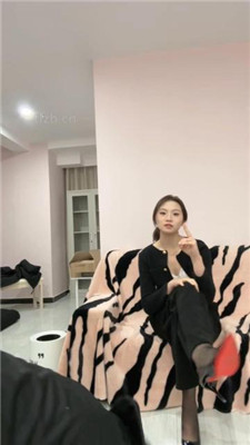 图片[3]_【大一诗诗】白领S-清理脏高跟黑丝/踩踏/抽耳光_HD绳艺资源