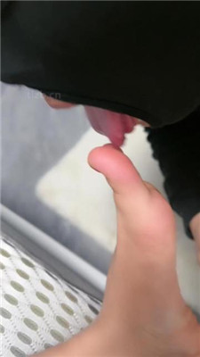 图片[32]_【伊诺】黑丝高跟/裸足美腿诱惑舔【完整版】_HD绳艺资源