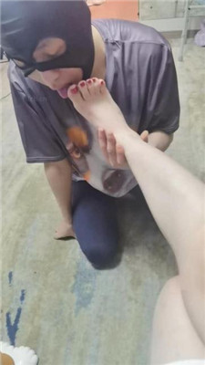 图片[5]_【魔鬼天使】白丝裸足恋足舔/全体重踩踏_HD绳艺资源