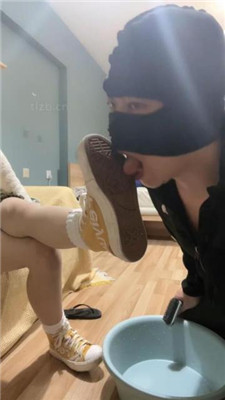 【黑泽兮】刷鞋匠的日常-高帮帆布鞋白袜_HD绳艺资源