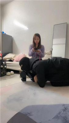 图片[11]_【珈瑶】闻白袜臭鞋/掐乳/清理长靴_HD绳艺资源