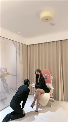 图片[2]_【美美子】女白领黑丝高跟诱惑同事当狗伺候_HD绳艺资源