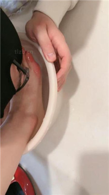 图片[11]_【然然】高跟黑丝踩/板子sp/鞋跟抽插/伺候沐足_HD绳艺资源