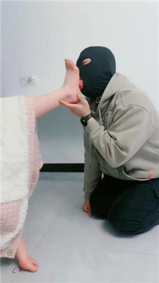 图片[18]_【薯条】绿帽老公伺候女友约会回家【完整版】_HD绳艺资源