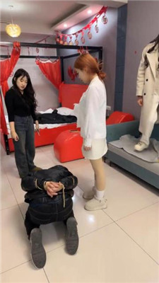 图片[9]_【精神小妹】校园高难度挑战-素人4S学生-高难度挑战踢踹【下】_HD绳艺资源