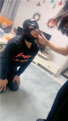 图片[4]_【蜜糖情侣】双S-跪舔脏鞋/骑狗背/耳光_HD绳艺资源