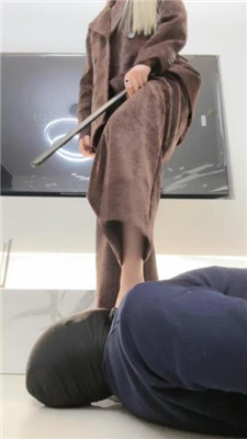 图片[11]_【萱萱】双S-揪耳朵/抽耳光/高跟-长靴踩/转胯/打手【双视角版】_HD绳艺资源