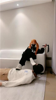 图片[12]_【栗子】cos女神-小白鞋白袜虐/镜前辱/踩狗爪/踩踏【双视角版】_HD绳艺资源