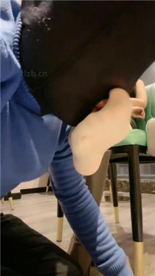 图片[12]_【冷御大大】吐口水/长靴踩/抽耳光/闻鞋窝/人肉坐垫/重口喂食_HD绳艺资源