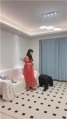 图片[20]_【猫咪大大】狗链拴住遛狗/骑马训练/清理脏鞋底/舔地板/圣水内裤_HD绳艺资源