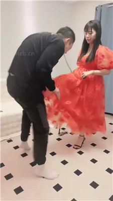 图片[15]_【猫咪大大】狗链拴住遛狗/骑马训练/清理脏鞋底/舔地板/圣水内裤_HD绳艺资源