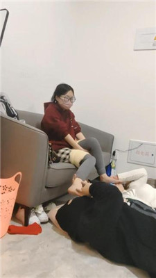 图片[6]_【樱樱】情侣主-让闺蜜下跪伺候-奴下奴/舔脚/耳光【五】_HD绳艺资源